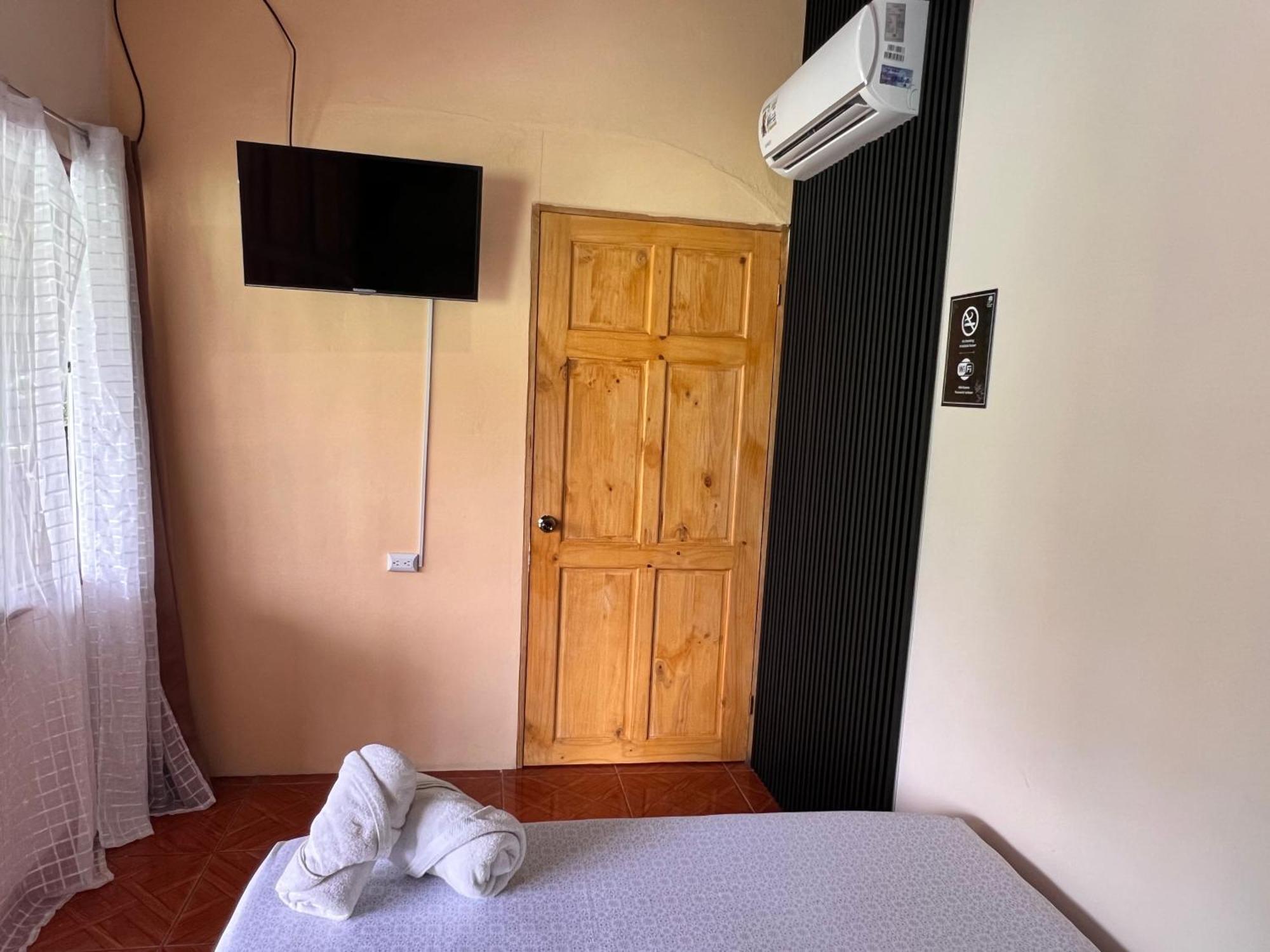 Rio Danta Hostel La Fortuna 외부 사진