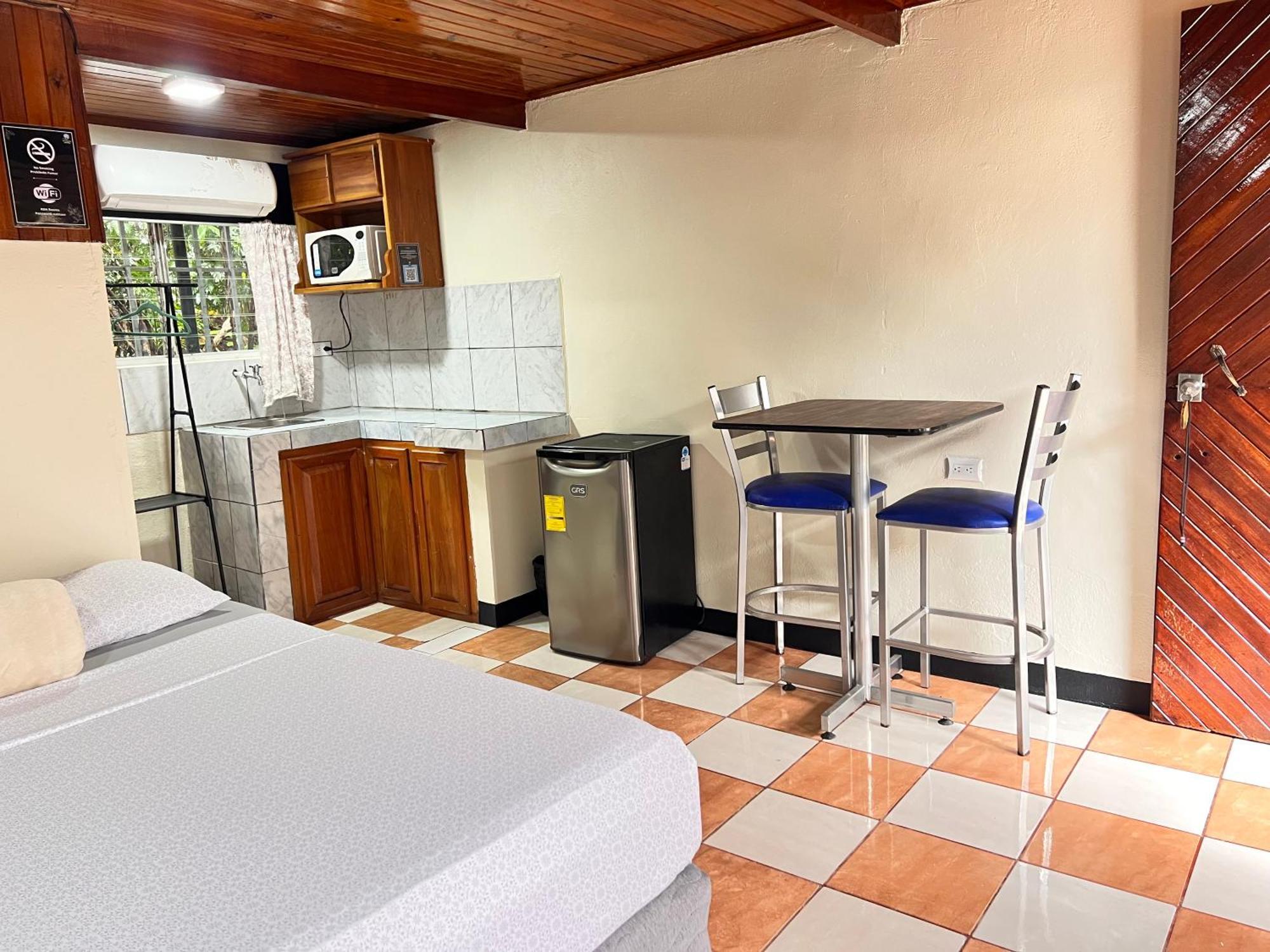 Rio Danta Hostel La Fortuna 외부 사진